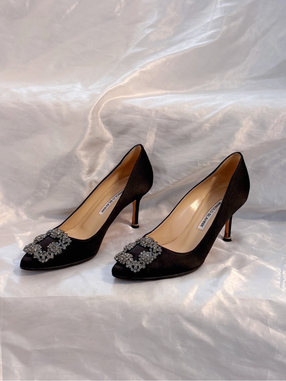 Manolo Blahnik Hangisi pumps